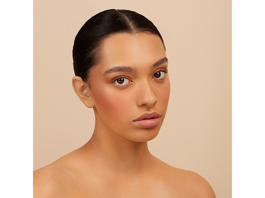 Monika Blunder Blunder Cover All in One Foundation