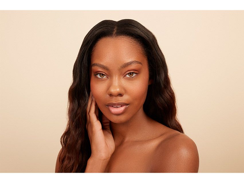 Monika Blunder Blunder Cover All in One Foundation