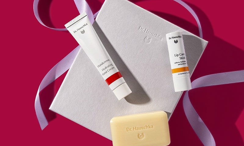 Dr. Hauschka featured gift set