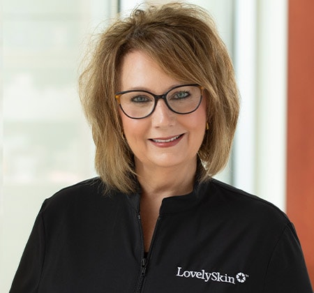 Brenda Edwards staff photo