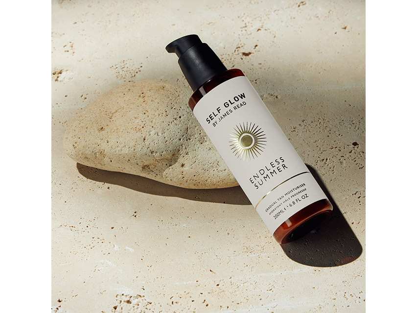 Self Glow by James Read Endless Summer Gradual Tan Moisturiser