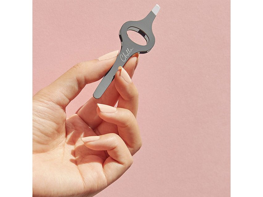 Chella Slanted Tip Tweezers
