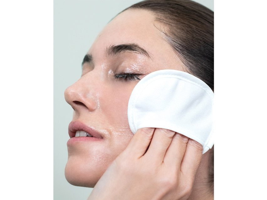 R&#233;Vive Skincare Melting Cleanser