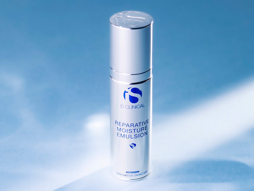 iS CLINICAL Reparative Moisture Emulsion