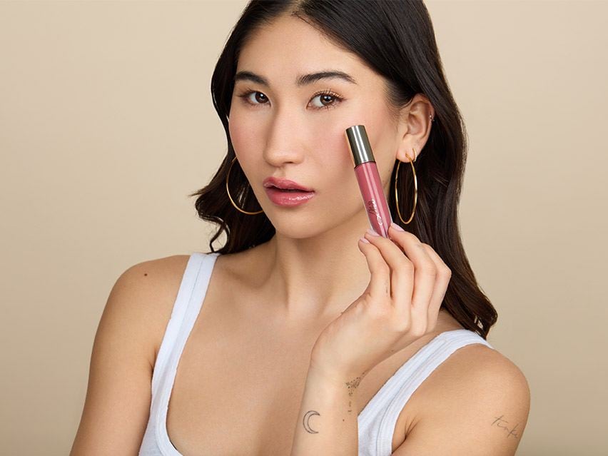 Monika Blunder Sweet Talk Lip Oil