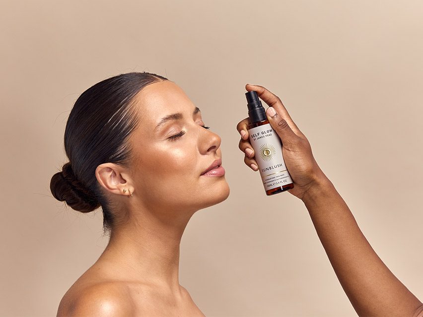 Self Glow by James Read Sunblush Hydrating Tan Mist