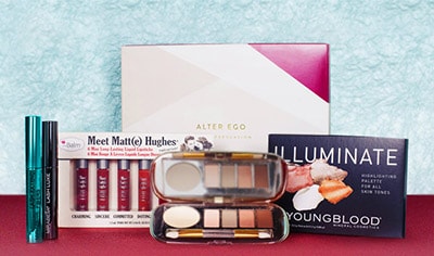 Holiday Gift Guide: 5 Makeup Hits They’ll Love