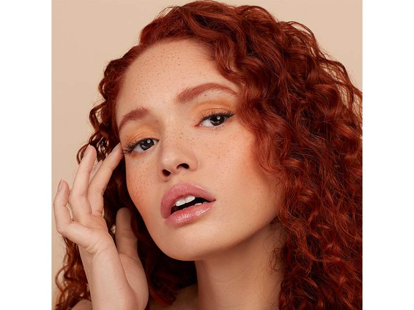 Monika Blunder Blunder Cover All in One Foundation