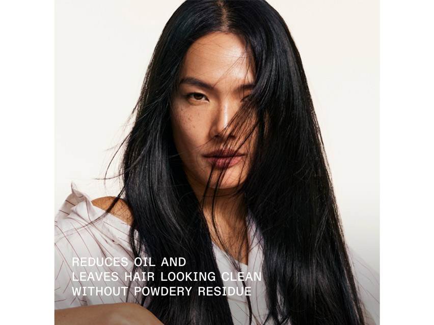 OLAPLEX No.4D Clean Volume Detox Dry Shampoo