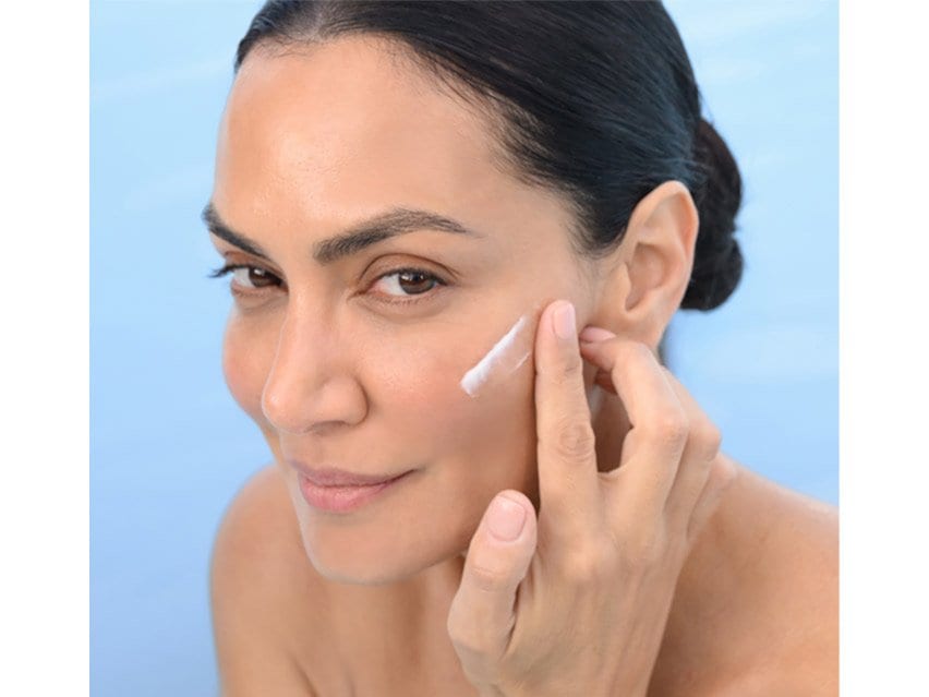 Blue Lagoon Skin Science The Cream Light