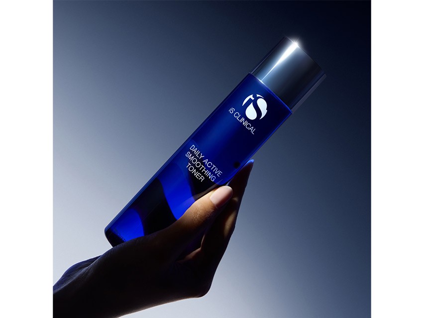 iS CLINICAL Daily Active Smoothing Toner
