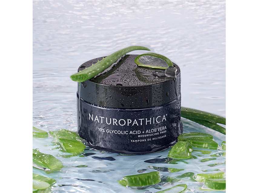 Naturopathica 10% Glycolic Acid + Aloe Vera Resurfacing Pads