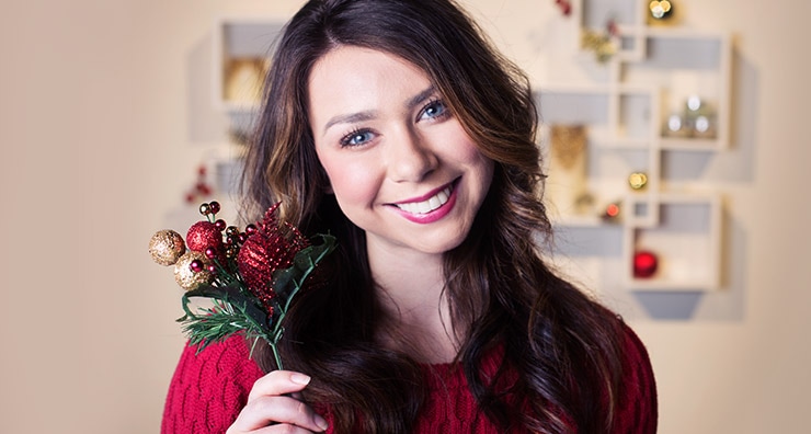 Fresh and Easy Holiday Makeup with jane iredale (VIDEO)