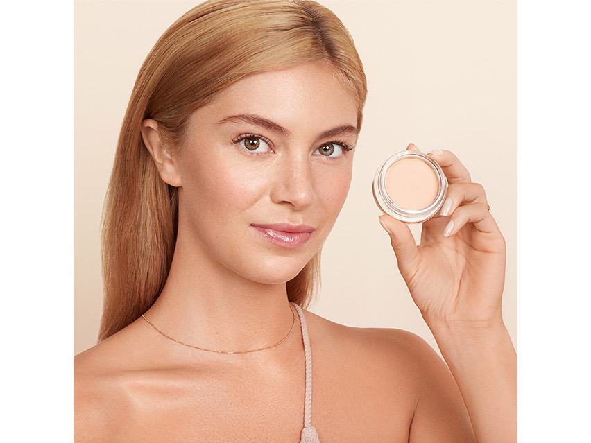 Monika Blunder Blunder Cover All in One Foundation