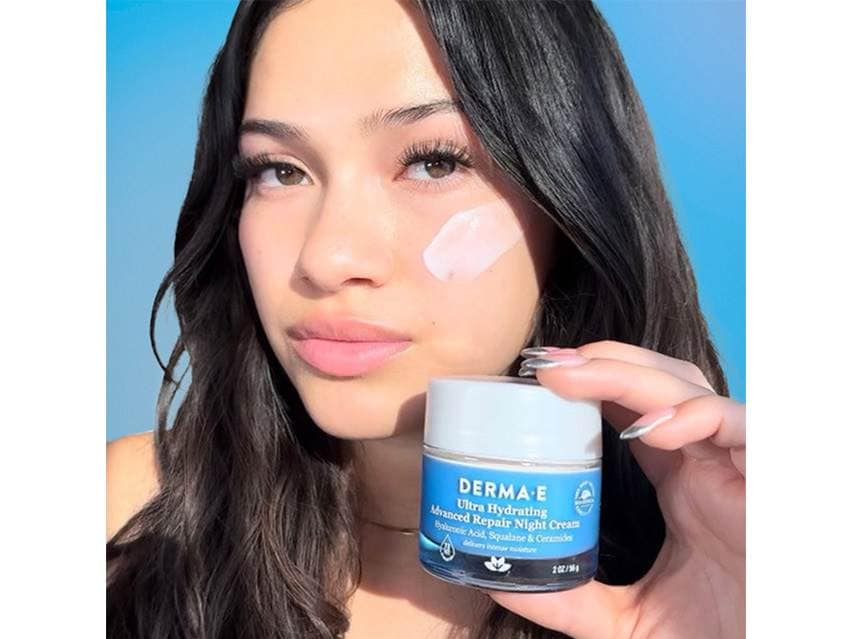 derma e Hydrating Night Cream with Hyaluronic Acid