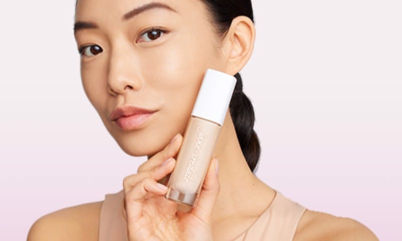 200260415-jane-iredale-skintuition-award-featured