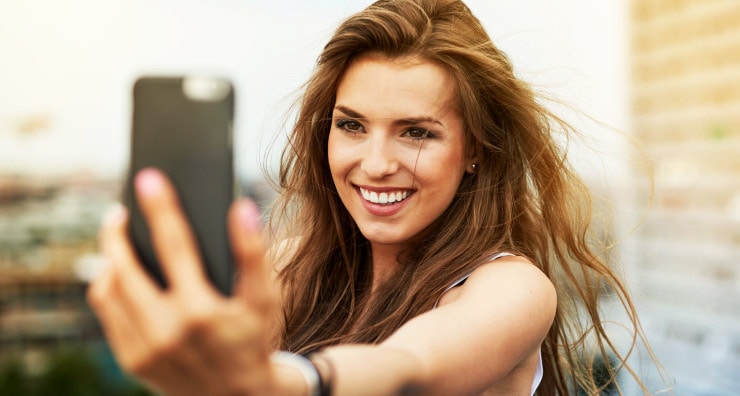6 Easy Makeup Tips for the Perfect Selfie