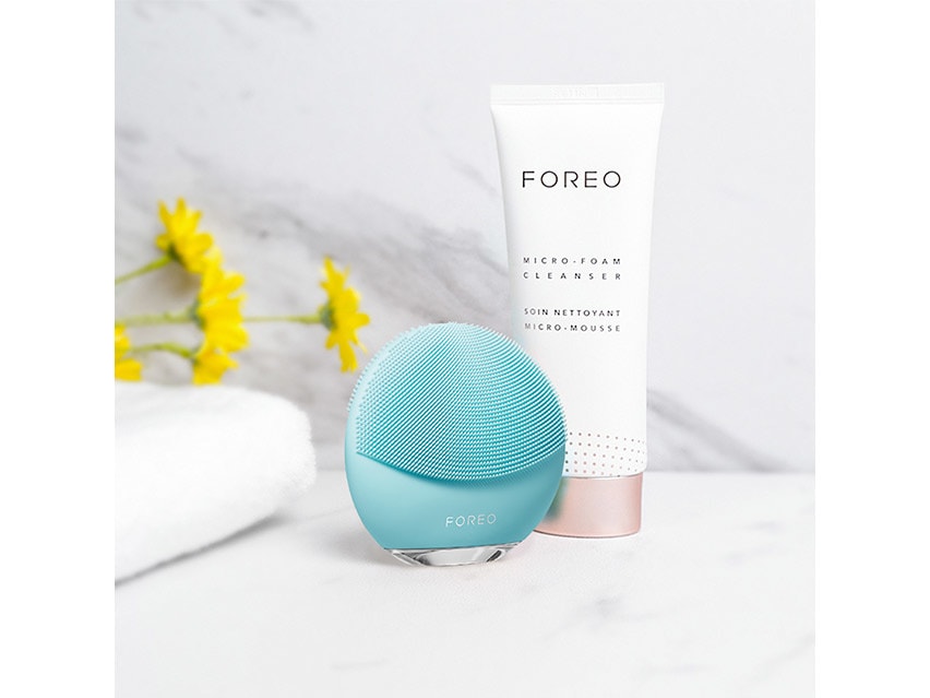 FOREO LUNA Mini 3 Facial Cleansing Device - Mint