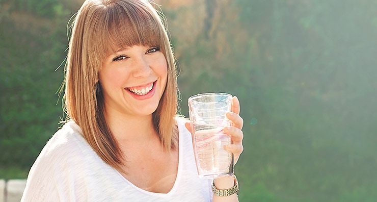 How Drinking Water Helps Your Skin