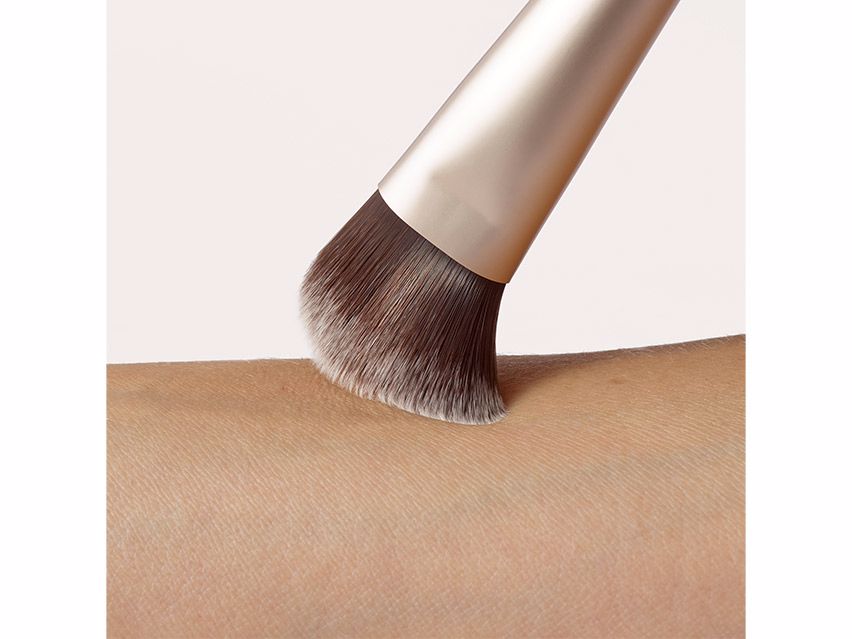 jane iredale Liquid Complexion Brush