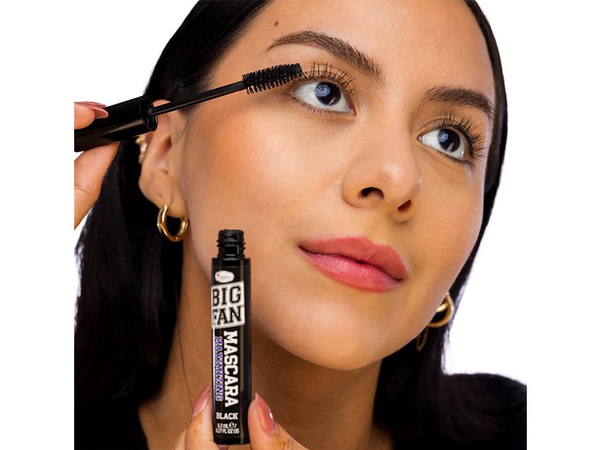 theBalm Big Fan Maximizing Mascara