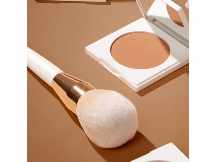 NUDA Sunless Bronzing Powder Brush