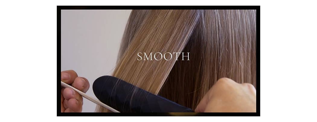 Smooth Curl Wave with the Infinite Styling Iron