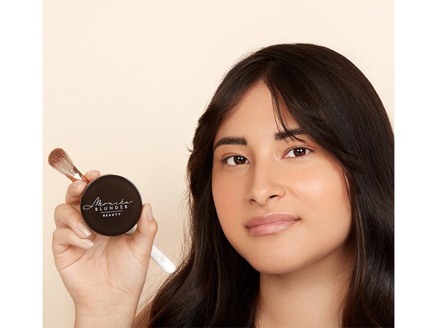 Monika Blunder Hybrid Face Brush