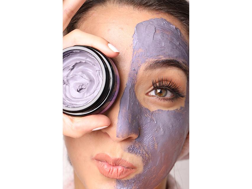DERMAdoctor Kakadu C Amethyst Clay Detox Mask