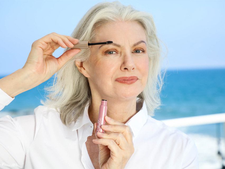 Chella Eyebrow Defining Gel