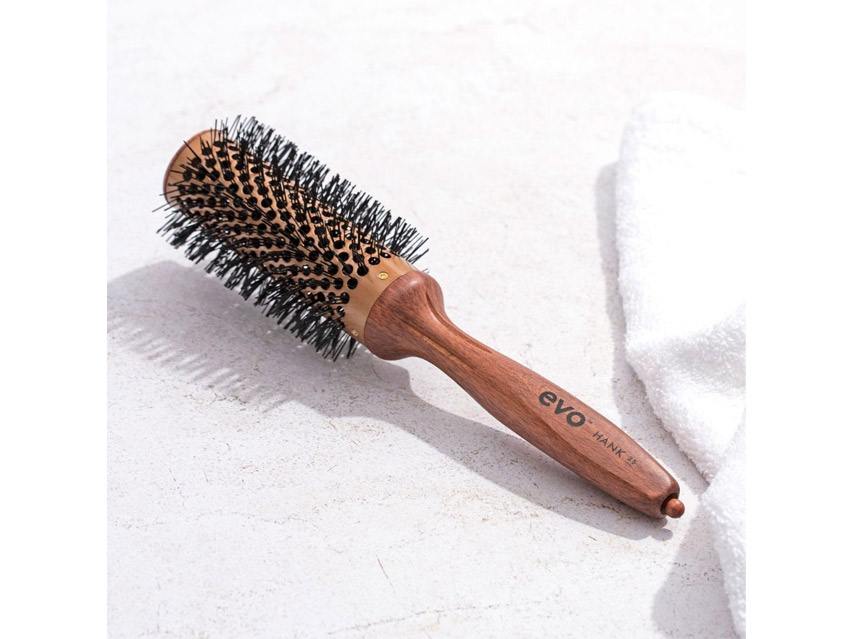 evo Hank Ceramic Radial Brush