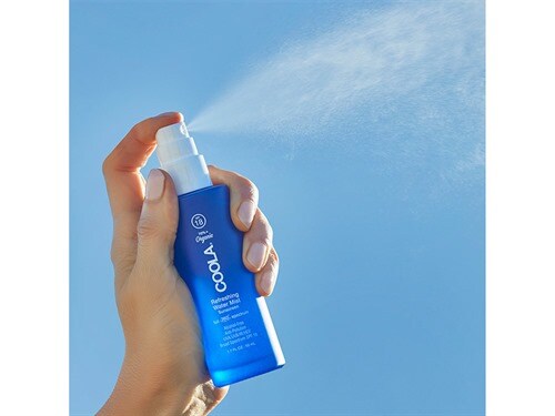 coola face sunscreen spray