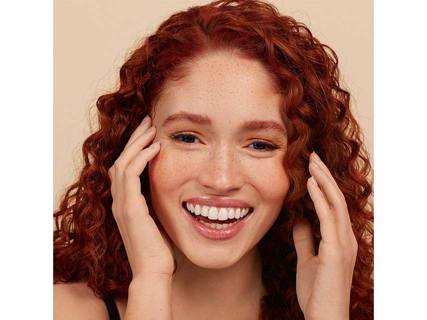 Monika Blunder Blunder Cover All in One Foundation