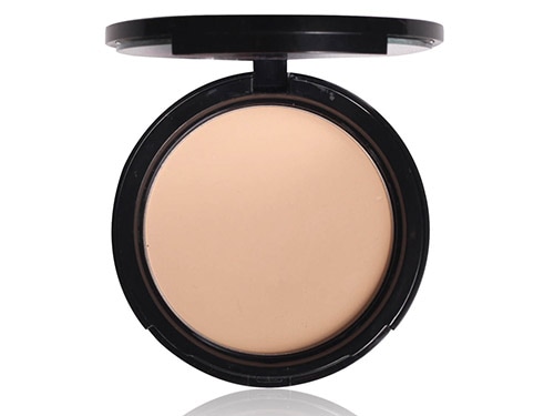 Too Faced Amazing Face Powder Foundation  SPF 15