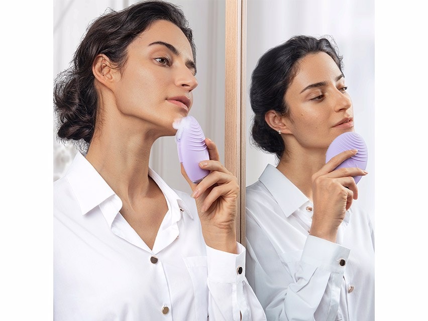 FOREO LUNA 4 for Sensitive Skin - Lavender