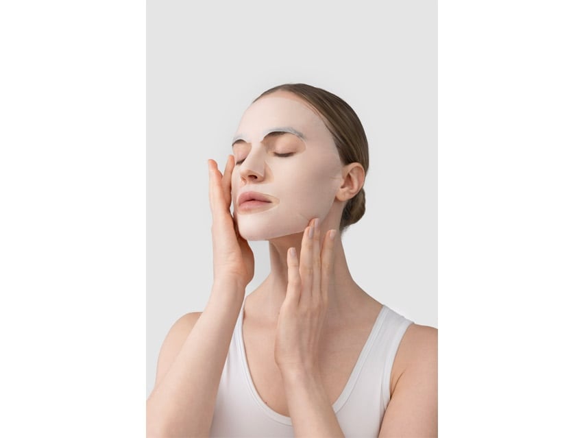 ReVive Skincare Anti-Gravity Lifting Face Mask