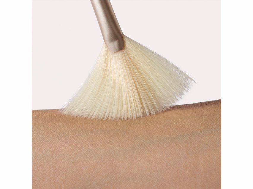 jane iredale Fan Brush