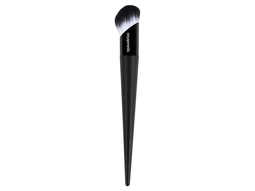 Oxygenetix Slanted Precision Concealer Brush