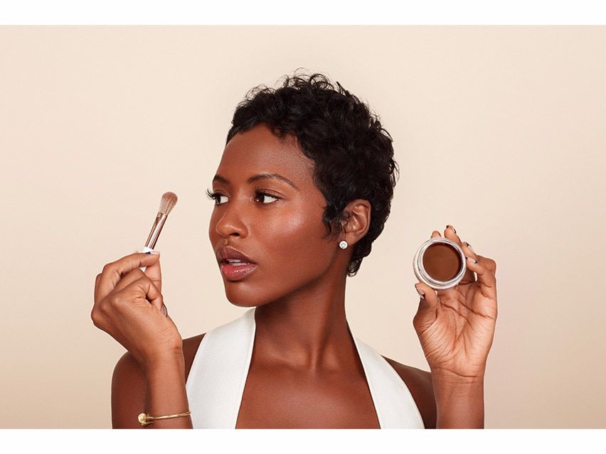 Monika Blunder Blunder Cover All in One Foundation - 7 - Sieben