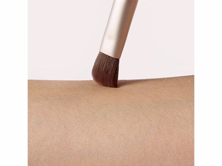 jane iredale Flat Eye Brush