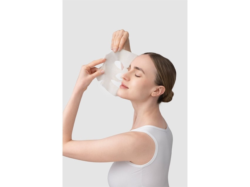 ReVive Skincare Anti-Gravity Lifting Face Mask