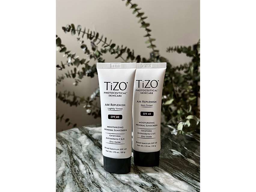 TiZO Photoceutical AM Replenish SPF 40 - Lightly Tinted - 1.75 oz