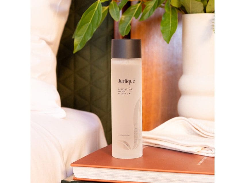 化粧水・ローション・トナー Jurlique Activating Water Essence 250ml Jurlique Activating Water Essence+ | LovelySkin