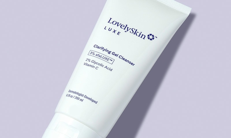 LovelySkin LUXE Clarifying Gel Cleanser