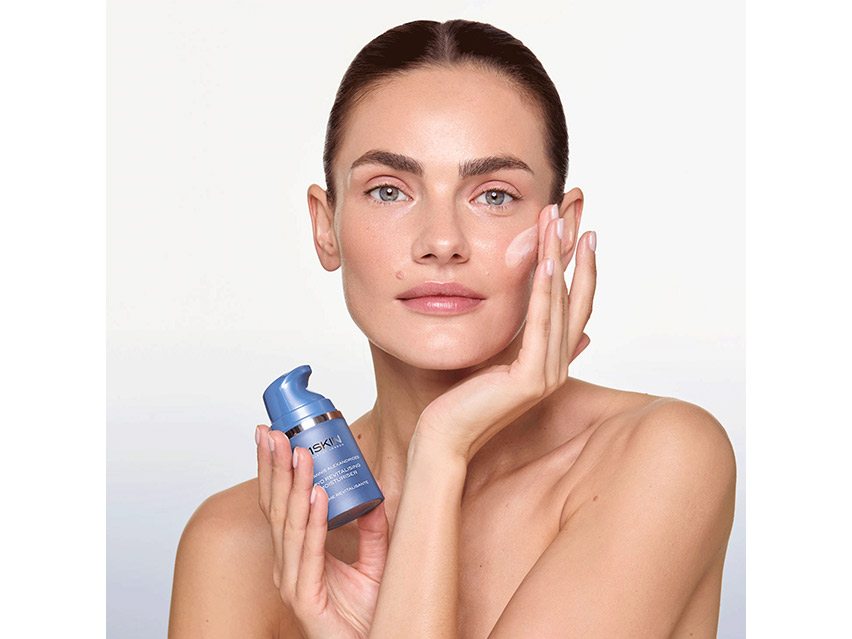 111SKIN Cryo Revitalizing Moisturizer