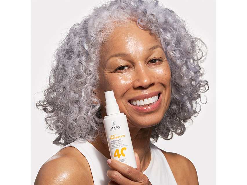 IMAGE Skincare DAILY PREVENTION Protect and Refresh Mist SPF 40