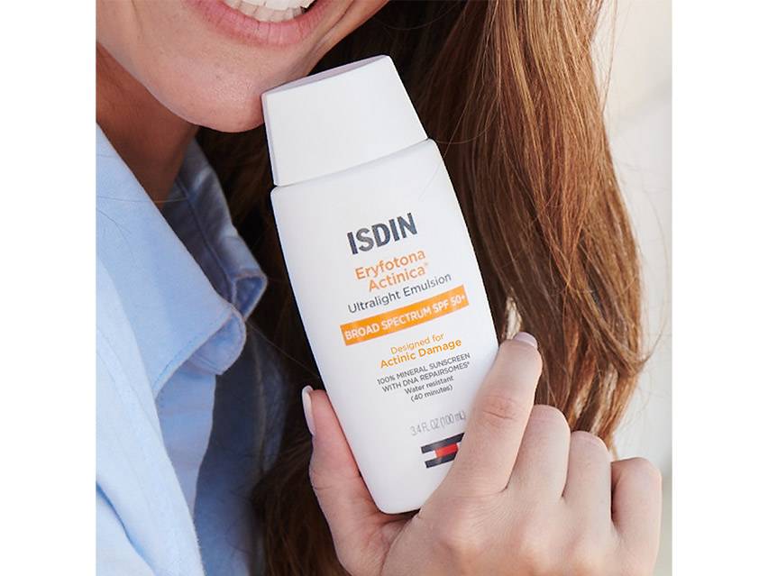 ISDIN Photo Eryfotona Actinica Daily Lightweight Mineral SPF 50+ Sunscreen