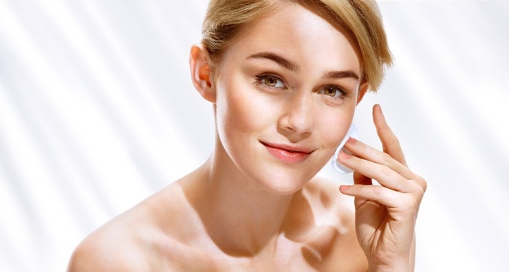 Free radicals explained: A guide to protective antioxidant skin care