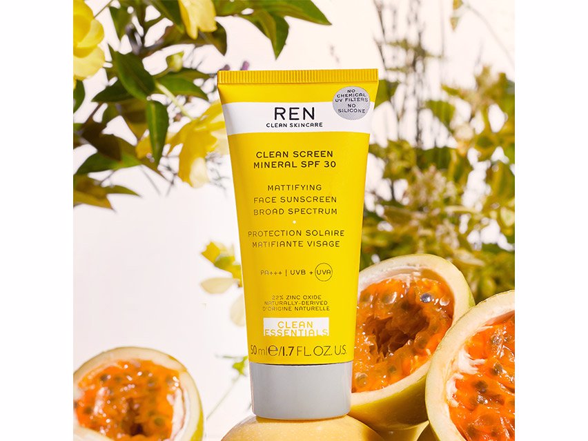 REN Clean Skincare Clean Screen Mineral SPF 30 Mattifying Face Sunscreen