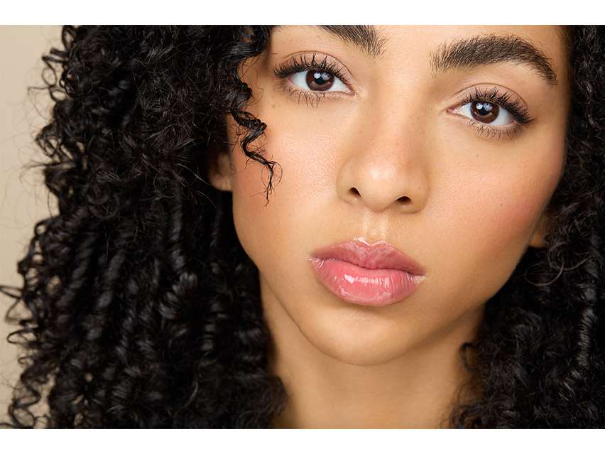 Monika Blunder Sweet Talk Lip Oil